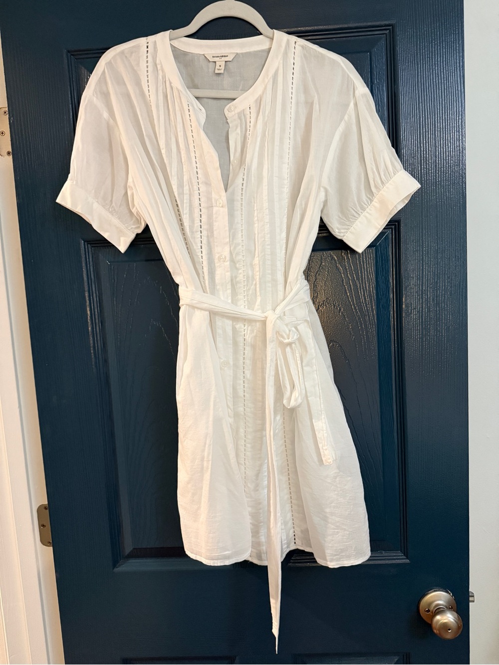 Banana Republic White Pintuck Belted Shirt Dress Size S